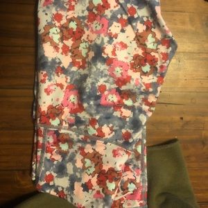 Women’s M aerie move leggings